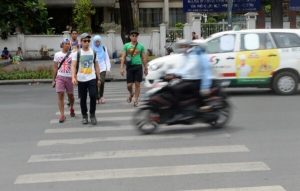 05 nguyên tắc dành cho người đi bộ để tự đảm bảo an toàn