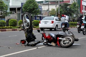 Không cứu giúp người bị nạn khi xảy ra tai nạn giao thông có bị phạt không?