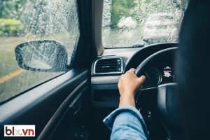 Việc tìm hiểu về địa hình, con đường và mật độ giao thông trước khi lái xe sẽ giúp tài xế tự tin hơn trên đường.