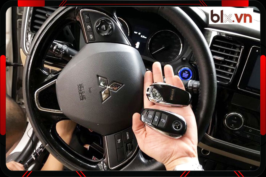 Hệ thống phanh ABS giúp tăng cường tính an toàn khi phanh xe.