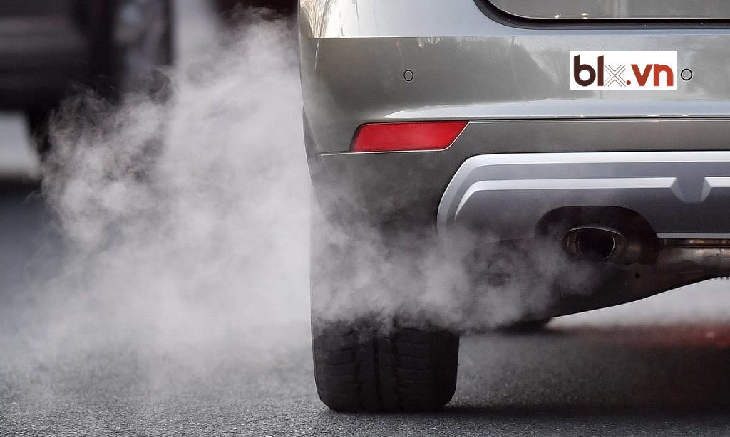 kiểm tra và bảo dưỡng hệ thống khí thải trên xe ô tô là một trong những yếu tố quan trọng